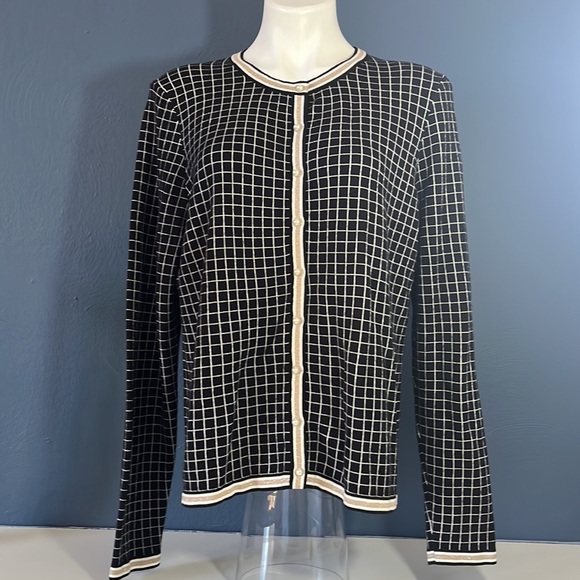 Charter Club Black Women’s Plaid Cardigan Sweater Faux Pearl Buttons Size L - Picture 4 of 15